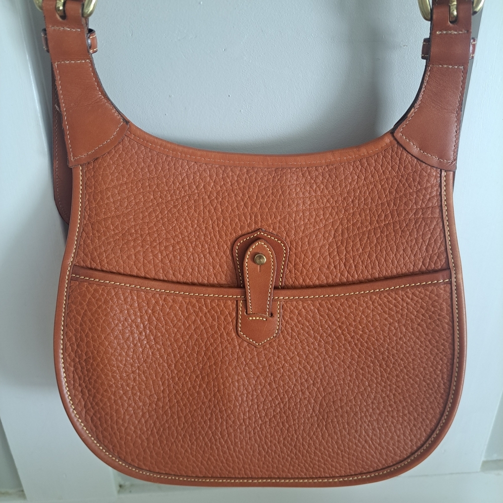Dooney & Bourke RARE Vintage AWL All Weather Leather Calgary Saddle Bag - Picture 3 of 10